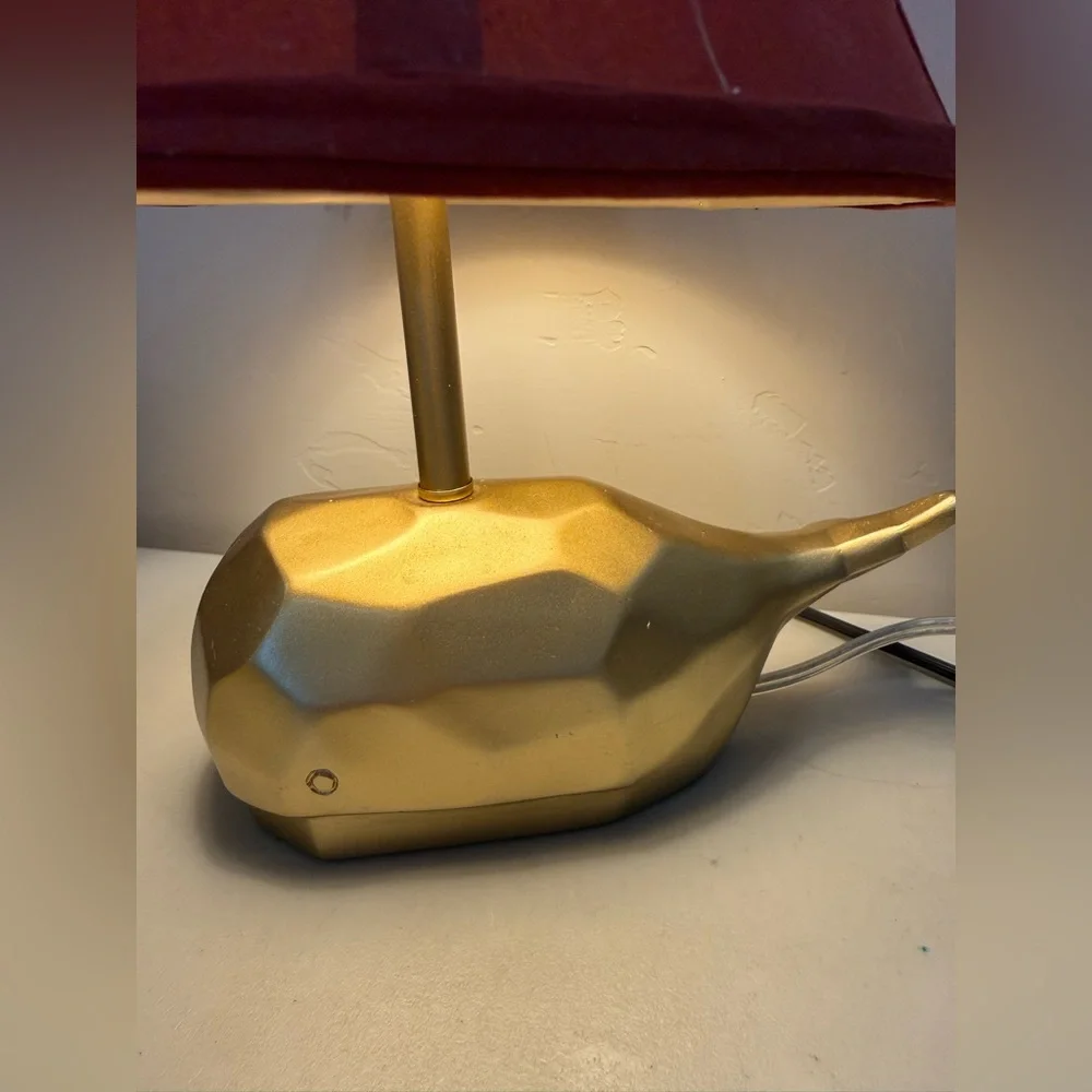 Vintage Nautical  Gold Faceted Whale Table Accent Lamp Red Shade Decor ~12”‎